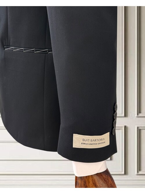 Siyah Sivri Yaka Erkek Kruvaze Takım Elbise