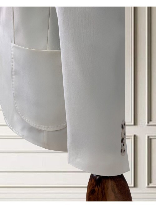 Beyaz Sivri Yaka Torba Cepli Erkek Takım Elbise