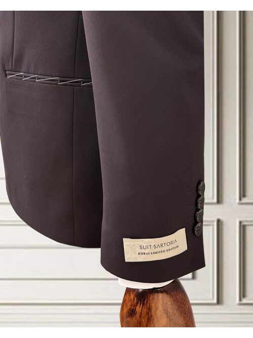 Kahverengi Sivri Yaka Kruvaze Erkek Takım Elbise