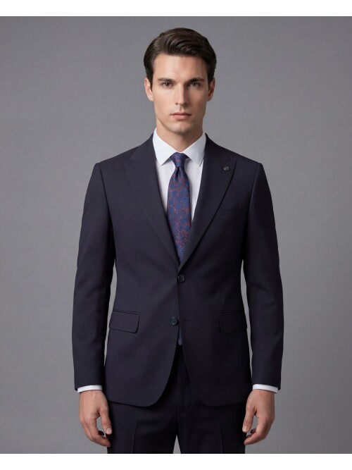 Lacivert Sivri Yaka İki Düğmeli Slim Fit Takım Elbise