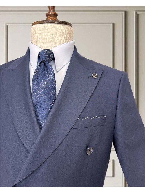 Navy Blue Peak Lapel Double-Breasted Suit with Pick Stitching