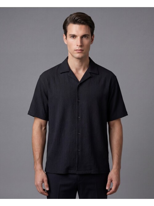 Siyah Gofre Dokulu Regular Fit Kısa Kollu Gömlek