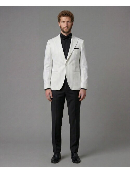 White Peak Lapel One-Button Slim Fit Tuxedo