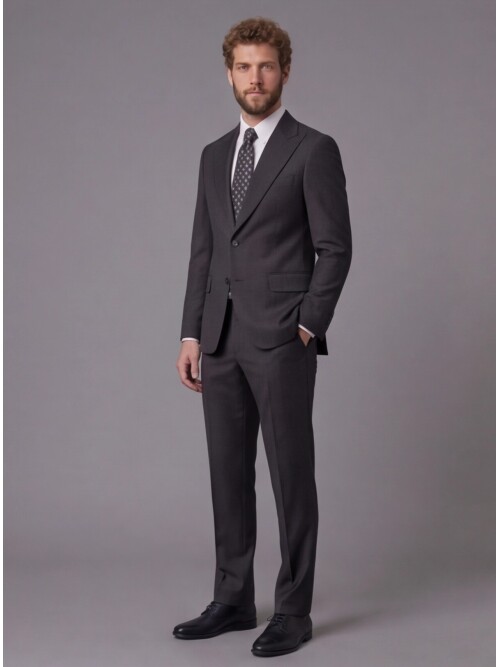 Siyah Çizgili Yünlü Sivri Yaka Comfort Fit Takım Elbise