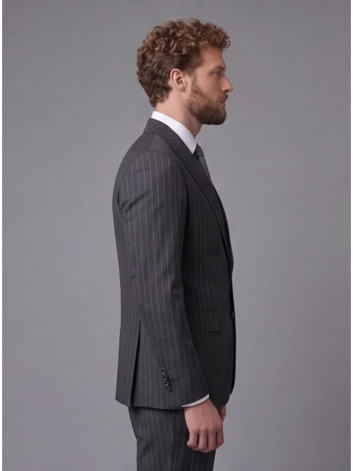 Siyah Çizgili Yünlü Sivri Yaka Comfort Fit Takım Elbise