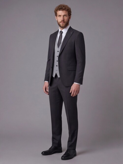 Siyah Sivri Yaka Çift Düğmeli Slim Fit Yelekli Takım Elbise