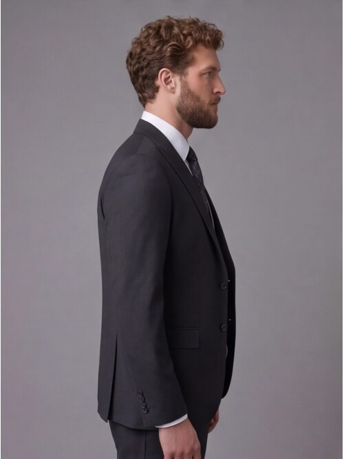 Siyah Sivri Yaka Çift Düğmeli Slim Fit Yelekli Takım Elbise