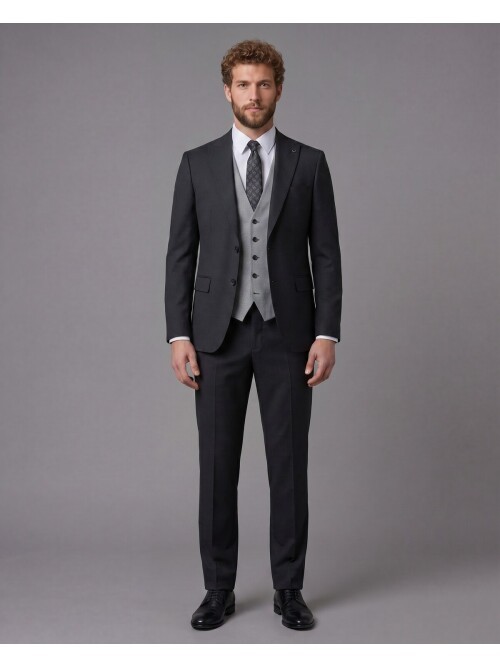 Siyah Sivri Yaka Çift Düğmeli Slim Fit Yelekli Takım Elbise