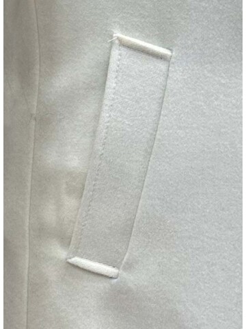 SUIT SARTORIA REMOVABLE COLLAR WHITE COAT 8090
