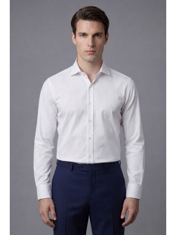 Beyaz Çizgili Uzun Kollu Slim Fit Spor Gömlek