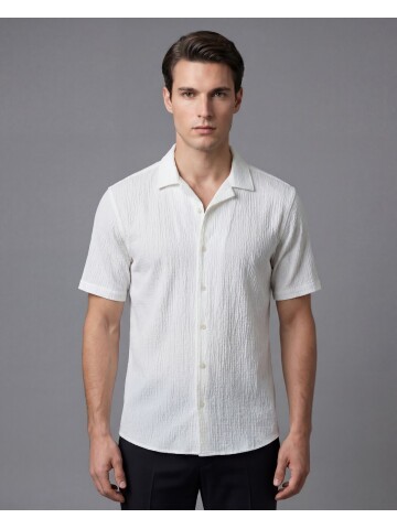 Beyaz Gofre Dokulu Regular Fit Kısa Kollu Gömlek