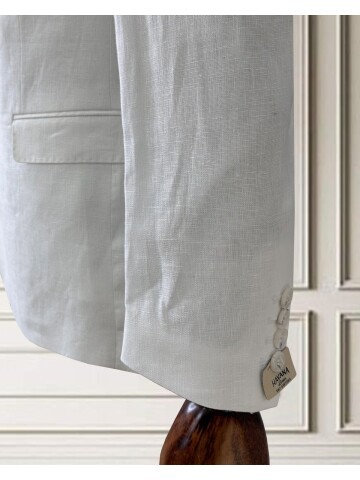 Beyaz Sivri Yaka 4 Düğme Keten Takım Elbise