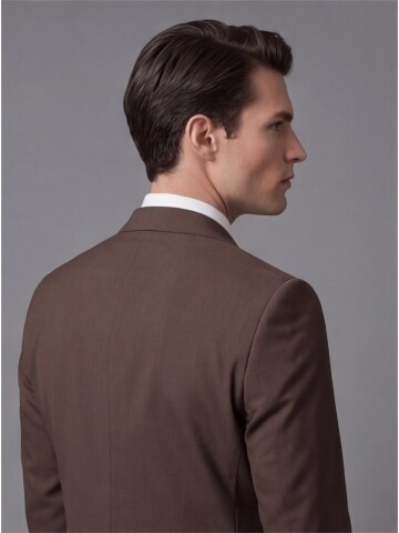 Koyu Kahverengi Mono Yaka İki Düğmeli Takım Elbise