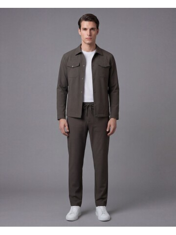 Koyu Yeşil Safari Cepli Spor Erkek Takım – Comfort Fit Performans Model