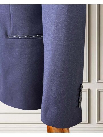 Navy Blue Peak Lapel Double-Breasted Suit with Pick Stitching