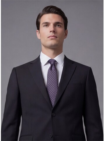 Siyah Mono Yaka İki Düğmeli Takım Elbise