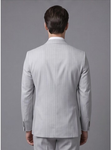 Light Grey Peak Lapel Double-Breasted Suit