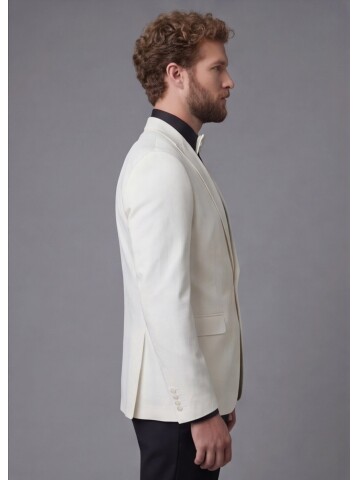 White Peak Lapel Comfort Fit Single Button Tuxedo Jacket & Black Trousers Suit Combination
