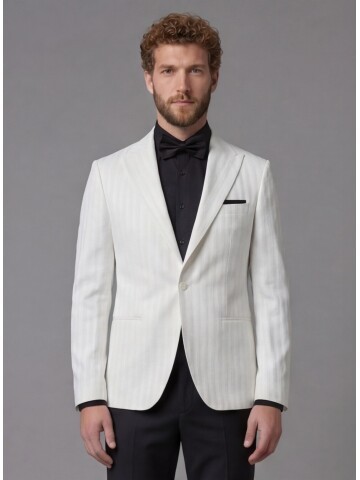 White Peak Lapel One-Button Slim Fit Tuxedo