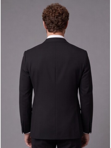 Black Peak Lapel Double-Breasted Suit