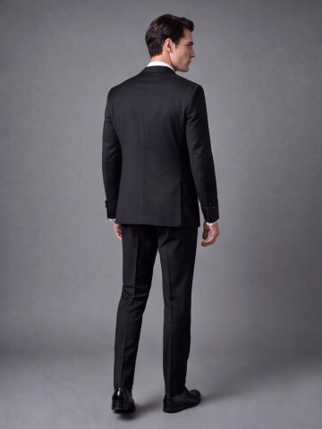 Black Slim Fit Peak Lapel Single Button Tuxedo